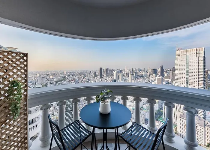 Iconic Skyline, Big Apartment, Great Location