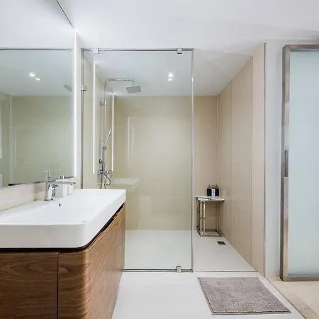 Iconic Skyline, Big Apartment, Great Location Bangkok Exterior photo