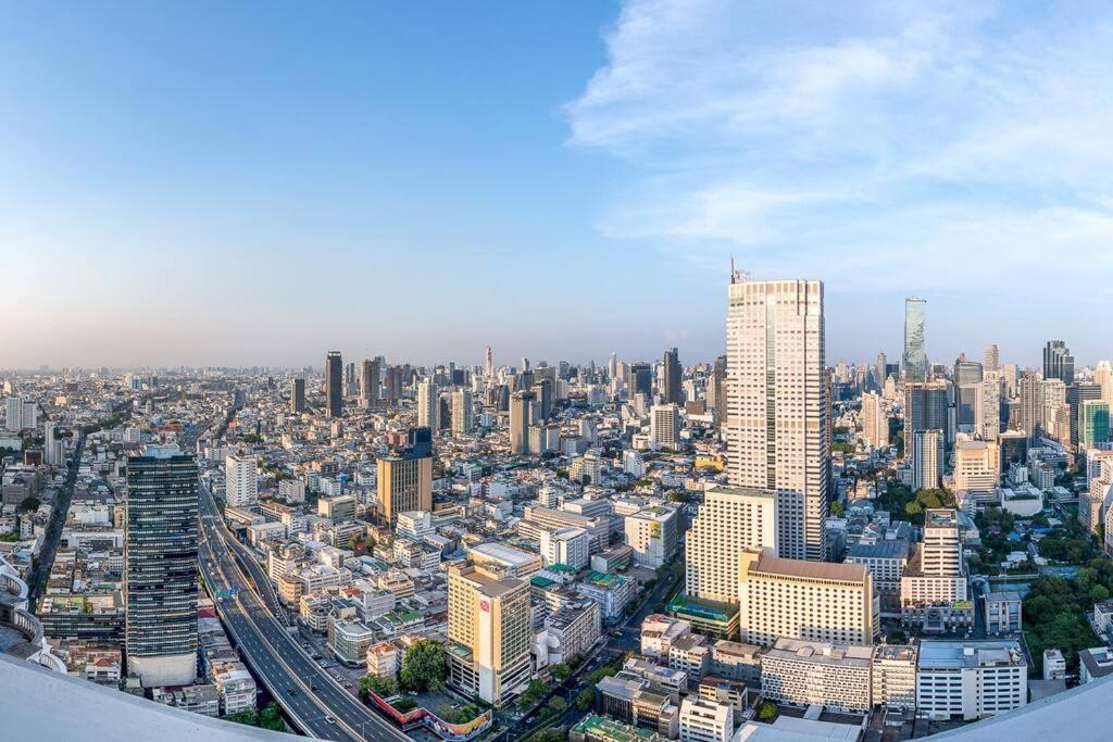 Iconic Skyline, Big Apartment, Great Location